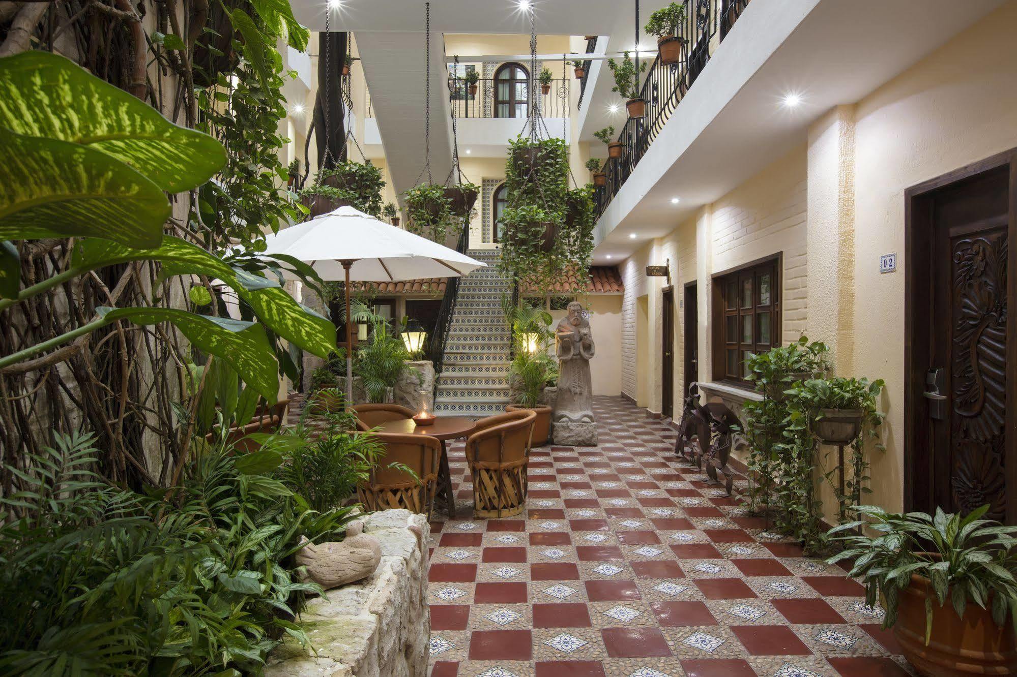Casa Dona Susana (Adults Only) Puerto Vallarta Ngoại thất bức ảnh